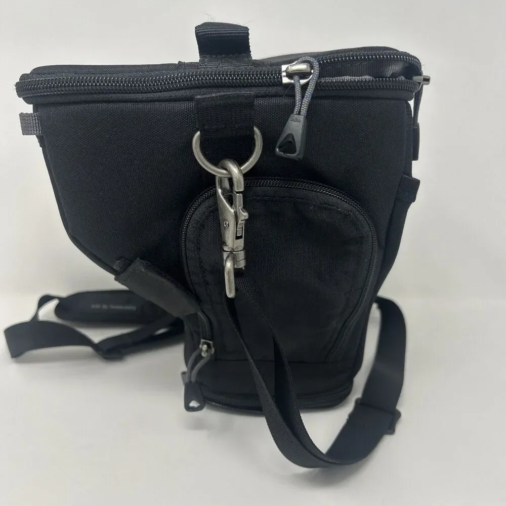 Think Tank Digital Holster 40 V2.0 Bag Zipper Secured Lid Travel Black